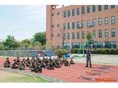 苏州中小学社会实践营地教育户外拓展军事训练体验活动报名中图1